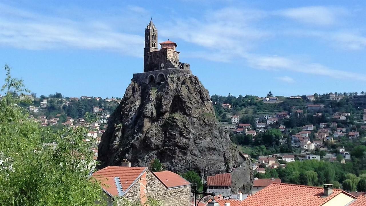 Le Petit Dyke Apartment Le Puy-en-Velay ภายนอก รูปภาพ
